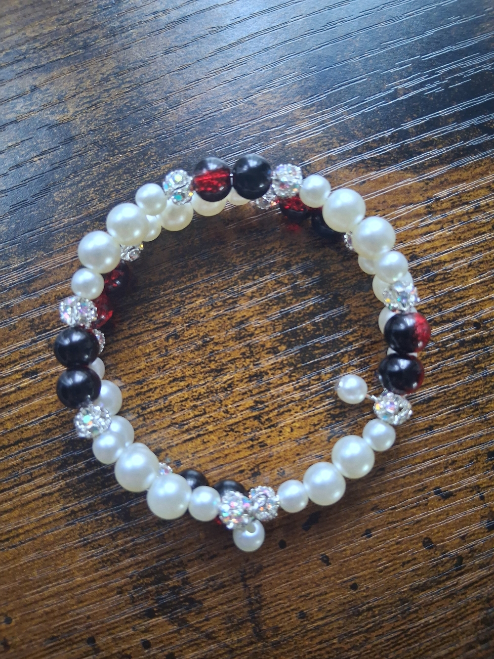 Pearl Stretch Bracelet with Red and Black Accent Beads